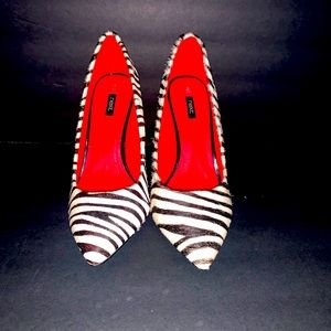 Women’s shoes